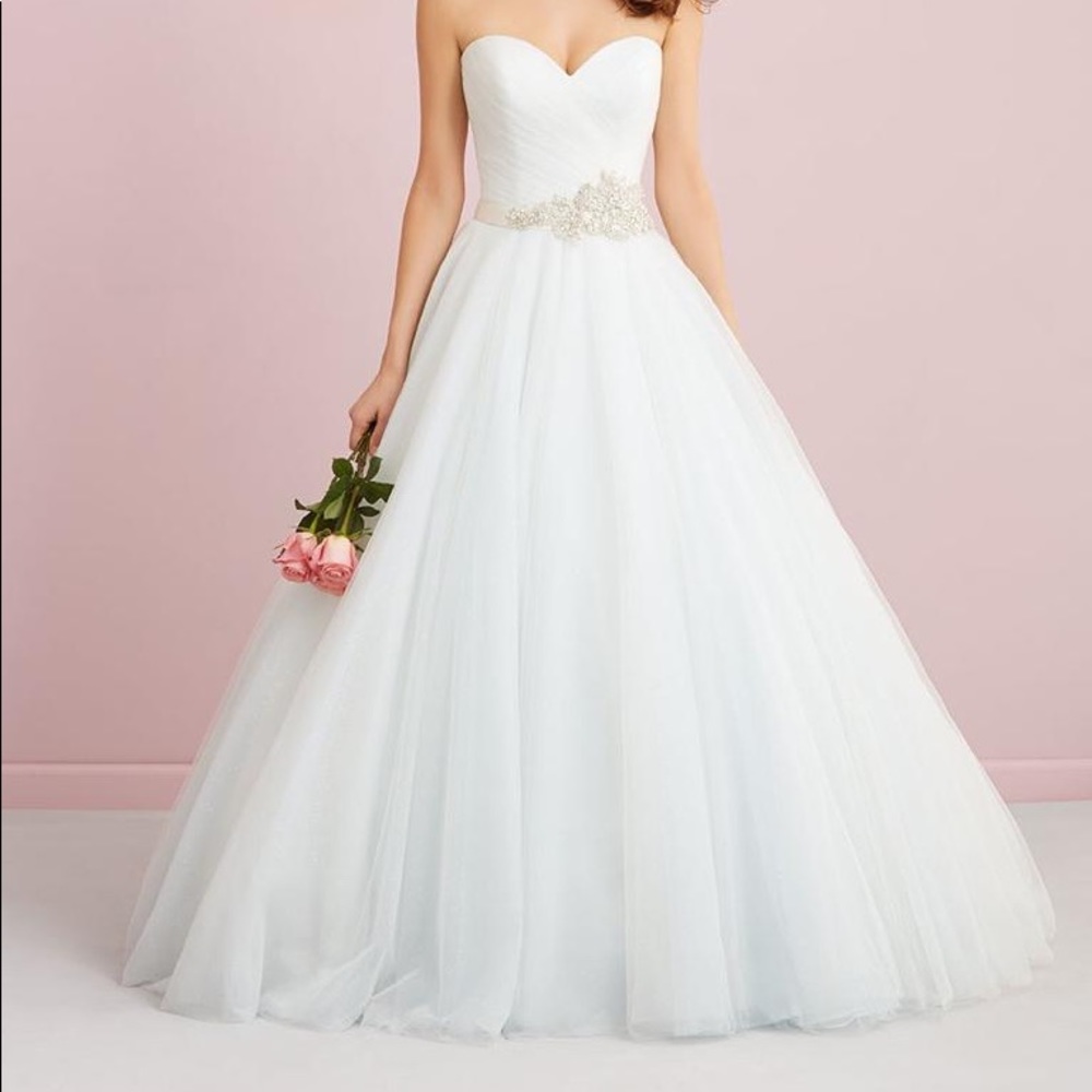 Allure wedding dress
